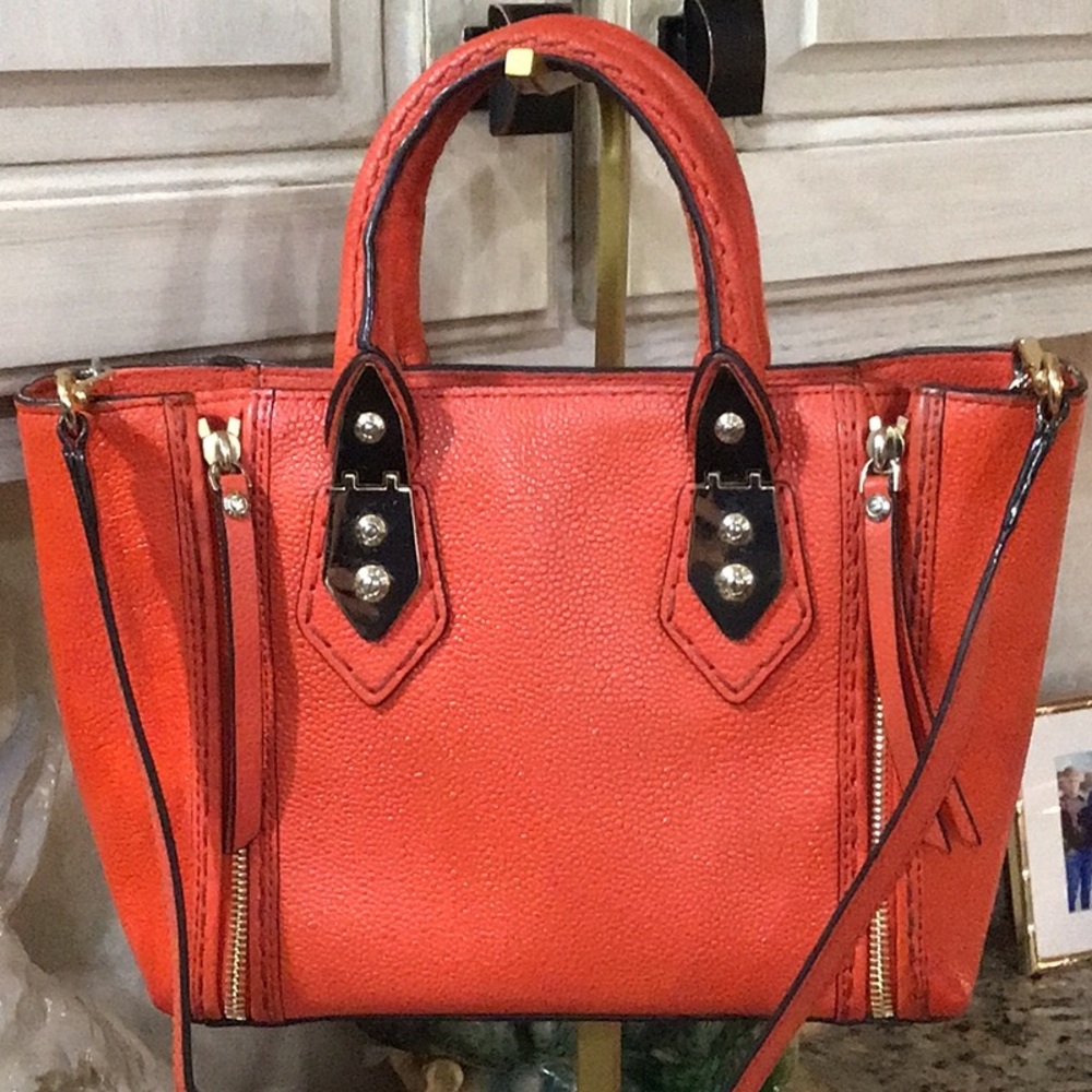Henri Bendel A List Satchel Two Way Bag Crossbody Strap Top Handle